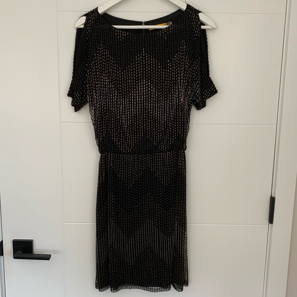 Alice + Olivia peekaboo shoulder beaded dress